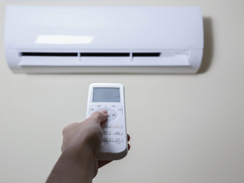 Cum funcționează un aparat de aer condiționat iarna?